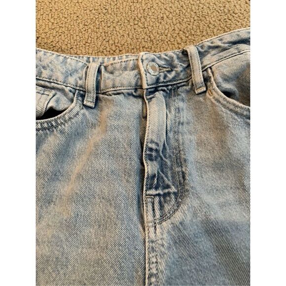 Zara distressed hem straight jeans size 6 - Picture 3 of 5